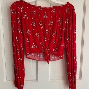 Off the shoulder cropped top with knot